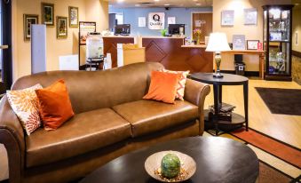 Quality Inn & Suites Sequim at Olympic National Park