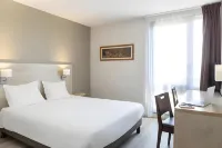 Aparthotel Adagio Access Avignon Hotels in Barbentane