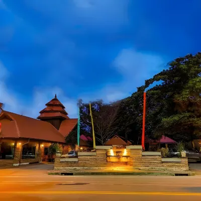 Villa Bali Eco Resort, Rayong レーム・メー・ピム・ビーチ周辺のホテル