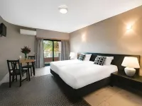 Topazio Vibe Beach Hotel & Apartments - Adults Friendly - Kolam Renang