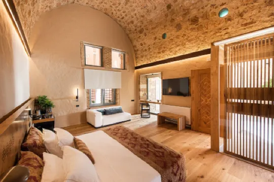 Domus Renier Boutique Hotel