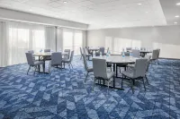 Courtyard Auburn - 3 estrellas