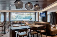 SpringHill Suites Eau Claire فنادق في إيو كلير