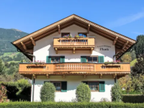 Plank Hotels in Stumm