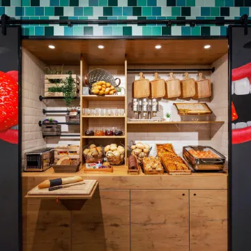 Moxy Duesseldorf South Отели рядом с достопримечательностью «Хассельс»