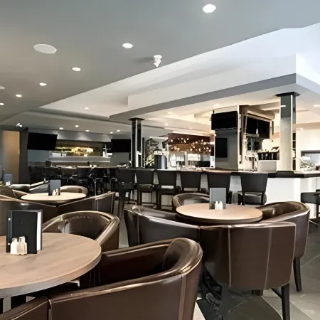 Super 8 by Wyndham Dawson Creek