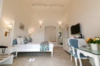 Saroja Heritage, Varanasi - Bathtub
