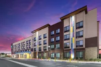 Tru by Hilton Norco Eastvale - Pool