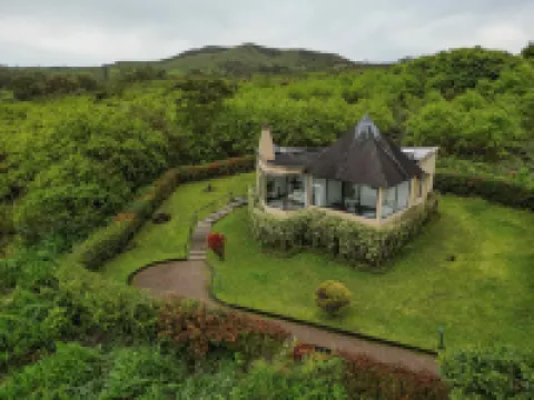 Royal Palm Galapagos, Curio Collection by Hilton Отели в г. 