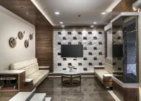 Hotel Royal Treat Surat - Hot Tub
