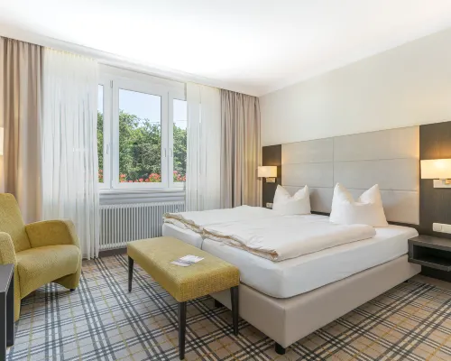 Hotel Restaurant Pollmanns Hotels in Ernst