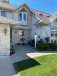 Beautiful spacious property 4 sleeping areas and 3 full baths can sleep up to 10 Hotels near Pick n Save