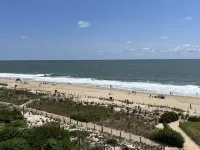 OCEANFRONT with Balcony, Updated Condo; Gorgeous views; sleeps 6