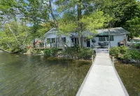 Cottage on Lake Saint Catherine