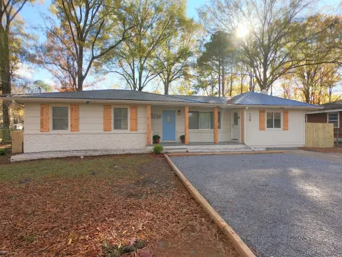 The Vista / Luxe • Upscale • Immaculate • Spacious Hotel a Center Point