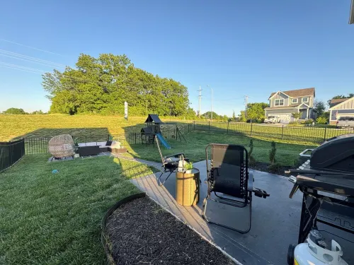 Luxury & Comfort 4-bedroom house with WiFi, GREAT for families & pets! Hotels in Raymore