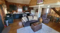 COZY CABIN AT PATOKA LAKE(in happy hollow)