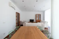 Villa Houses - Villa Alta Calidad con Piscina y Jardín. A 5 Minutos de la Playa