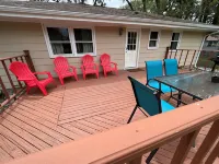 The Johnston House - Located in the heart of Johnston - Close to Saylorville Hotels in Johnston