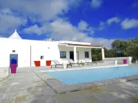 Perfect Oasis Among Olive Trees and Private Pool, for an Authentic Experience!