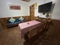 Log Homes Inspired Unit w/ Wi-Fi and Cable