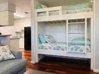 Prime Gulf Highlands Property: 0.4 Mile to Private Beach & 11 Pools! Blue Gravity附近的飯店