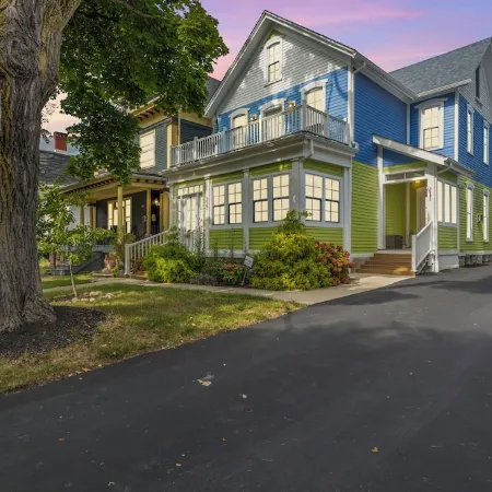 Luxury 3BR, 2 Full + 2 Half Baths / Walk to Elmwood / Garage / EV Charger / AC