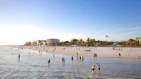 CASA BELLA" B" - 1 Bed/1 Bath STEPS TO THE BEACH - Sleeps 2
