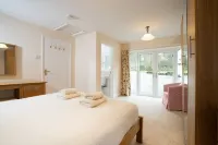 Lily cottage In An Idyllic Riverside Location, Lake District Nation Park. Hotels in Whitwell and Selside