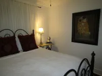 A Relaxing Romantic Getaway in the Heart of Cajun Country