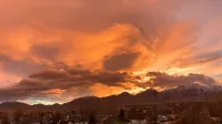 Cozy Apartment with Loft, Theater Room, & Gorgeous Mountain Views! Sleeps 8 - Mountain view