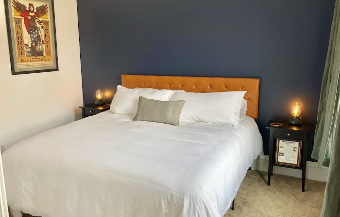 Tenderfoot Loft - Downtown - Inside Historic Palace Hotel