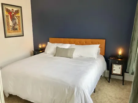 Tenderfoot Loft - Downtown - Inside Historic Palace Hotel