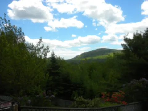 RYAN'S ACADIA CARRIAGE HOUSE - 2 1/2 mi. from town, 1 mi. to Eagle Lake!