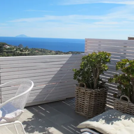 Old town house with roof terrace and magnificent view
