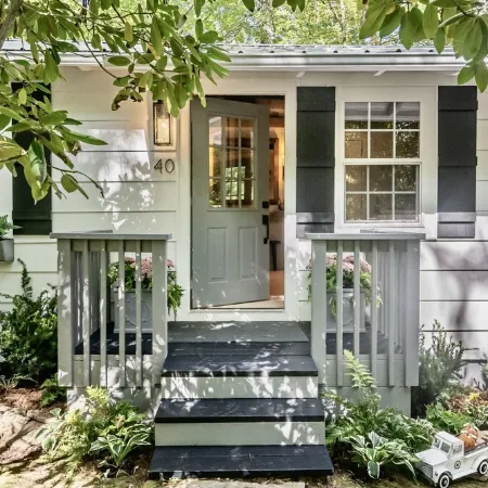 Newly Renovated Cozy Cottage in Highlands