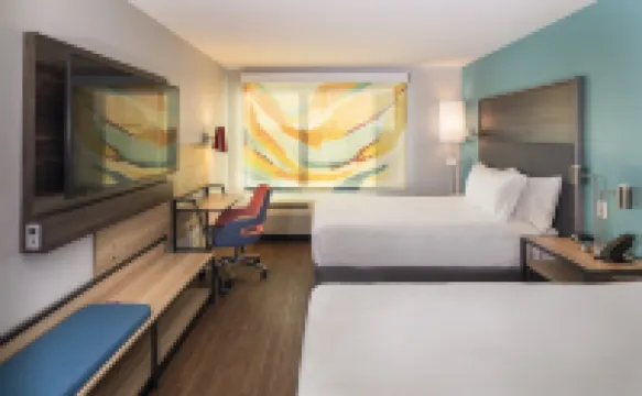 Tru by Hilton Phoenix Glendale Westgate