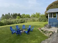 Beautiful Bayview 3 bedroom, 3 bath home / walking distance to beach.  Sleeps 9.