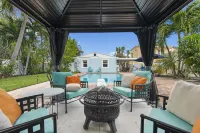Have fun with the whole family at this beautiful Florida home.