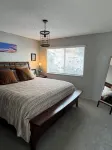 Spacious 5-bedroom house with AC and WiFi near downtown Littleton.