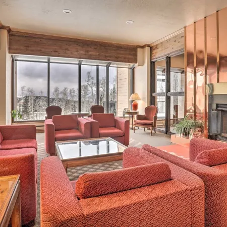 Tranquil 2-bedroom condo in Brian Head with pool and sauna