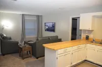 Remodeled apartment one minute to Fort Novosel gate.  Short or Long-term stays!