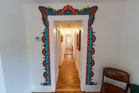 Vintage Space! 60 Seconds from Downtown Lee Summit