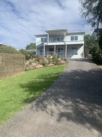 Brand New House with Amazing Views