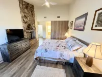 Remodeled Sedona Townhome on Golf Course – Stunning Red Rock Views !!!