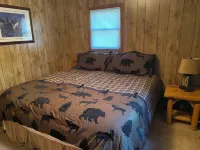 Two story cabin located in Peaceful Valley, close to national parks. 푸르마일 캐년 주변 호텔