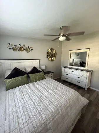 Beautiful peaceful quiet country living