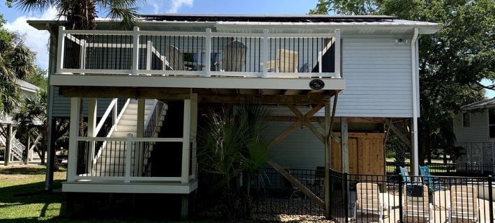 Escape to Your Edisto Beach Oasis with a Private Pool and Scenic Delights! Hoteles en Condado de Colleton