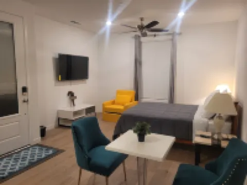 Sequoia Deluxe / Brand New 5 beds/ 3.5 baths