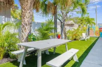 2 Units- Fabulous Flamingo & Taco Vibes in St Pete Beach [4Plex]